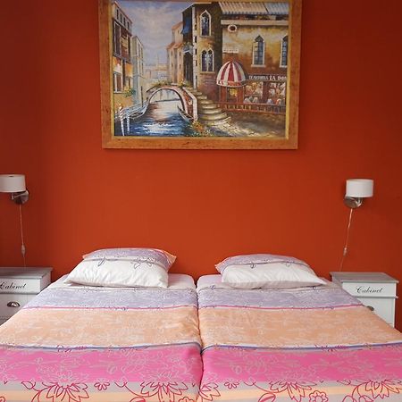 Hotel Ambiente Влисинген Екстериор снимка